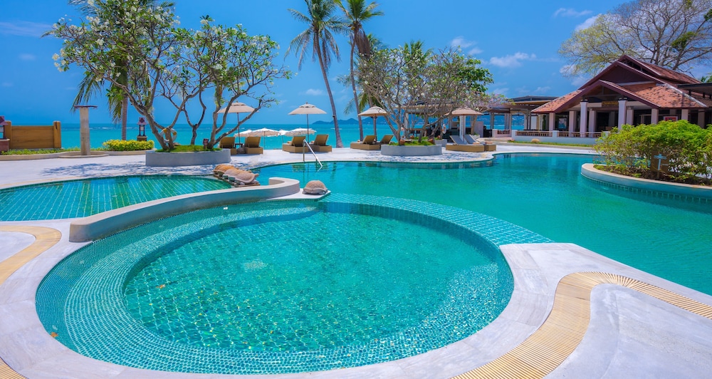 Chaweng Regent Beach Resort in KOH SAMUI