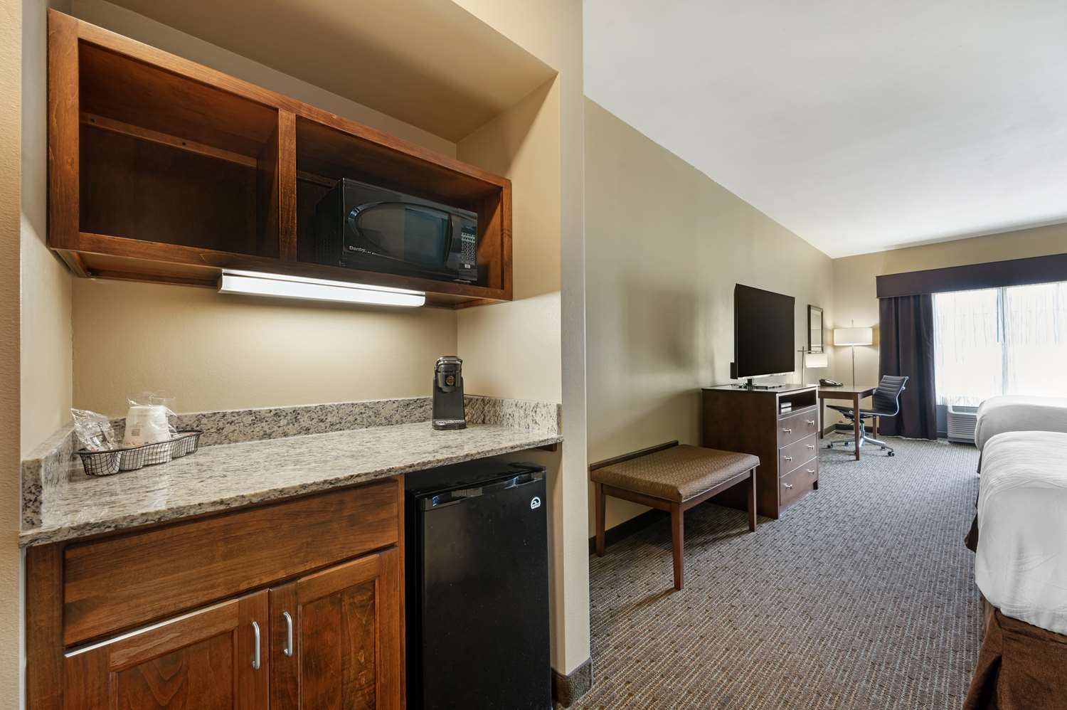 Best Western Plus French Lick 50/50