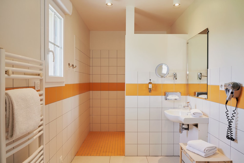 Hotel Les Saules 46/50