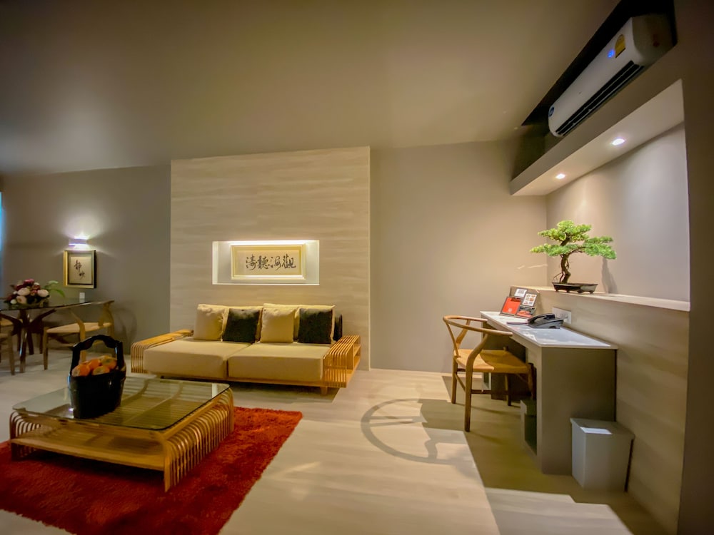 Sino House 29/50