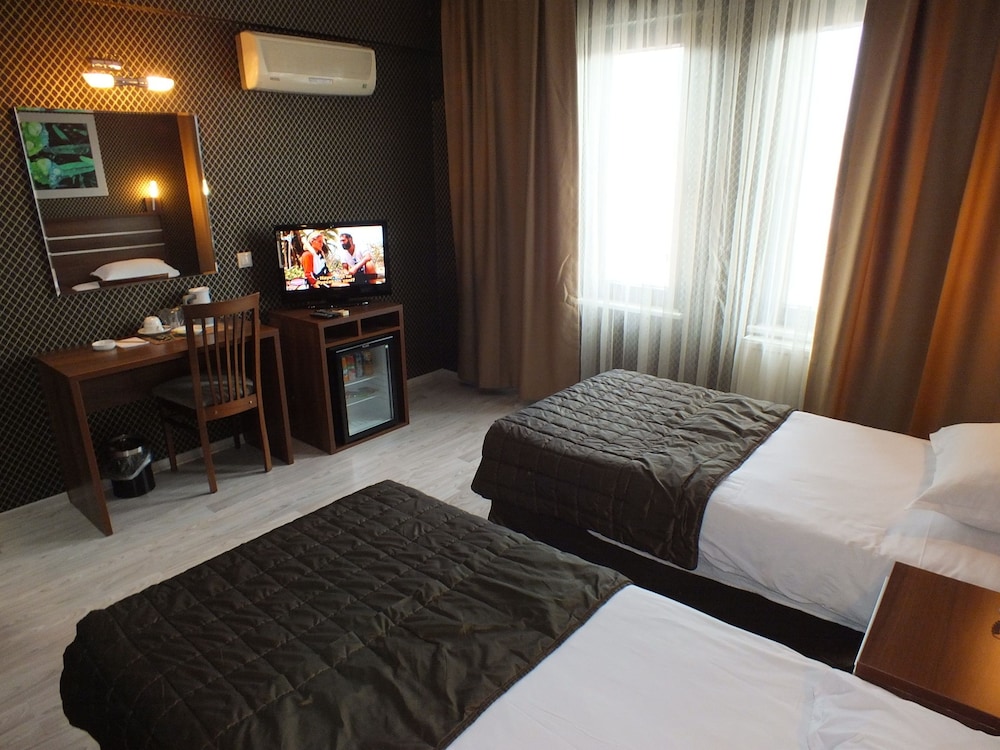 Lifos Hotel 18/48