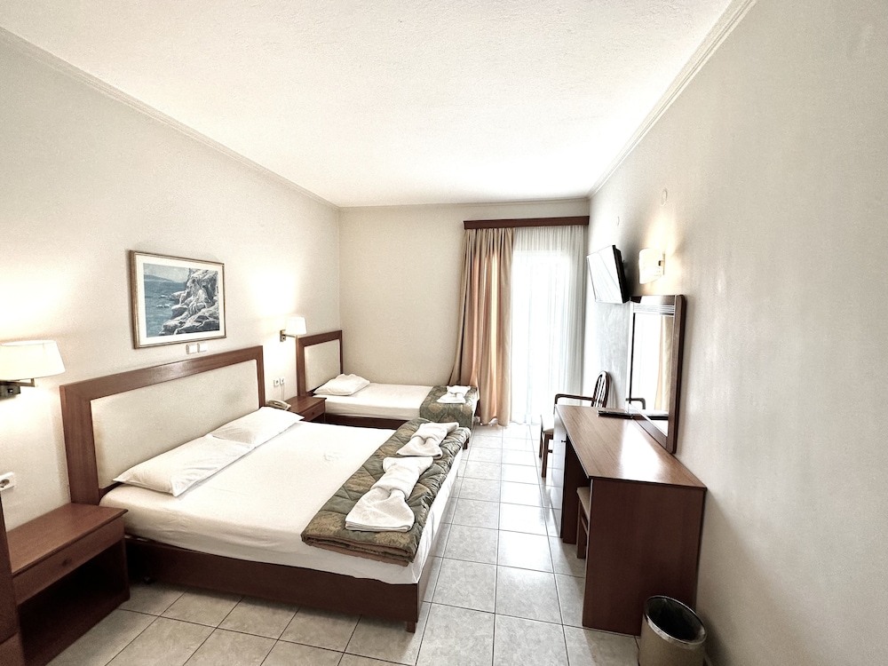 Hotel Ioni 25/50