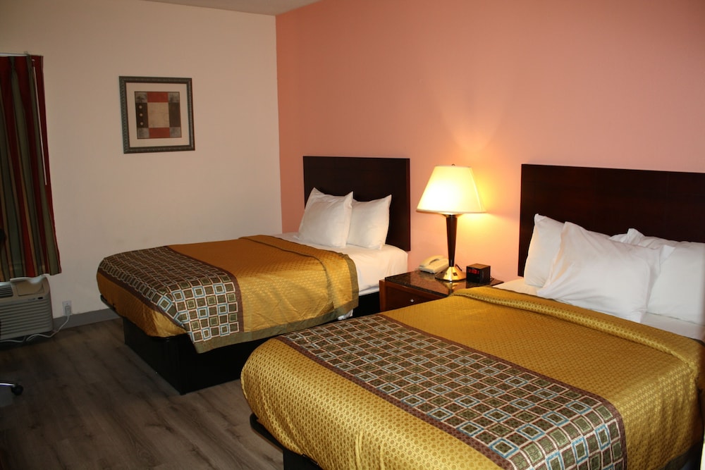 Executive Inn and Suites Wichita Falls 9/44