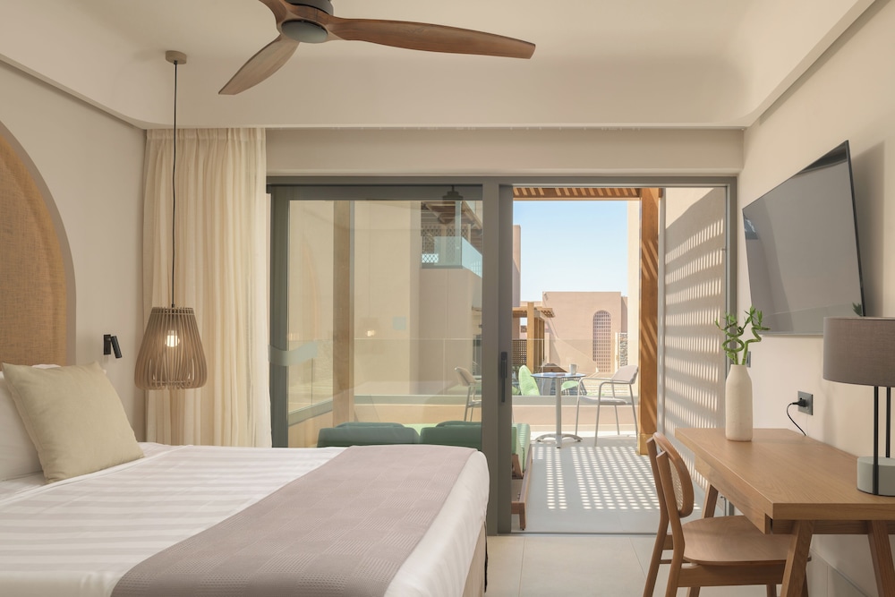 Paralos Venus Suites - Adults Only 29/87