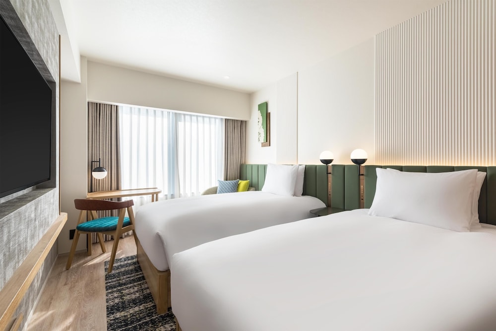 ROOM, TWIN BEDS