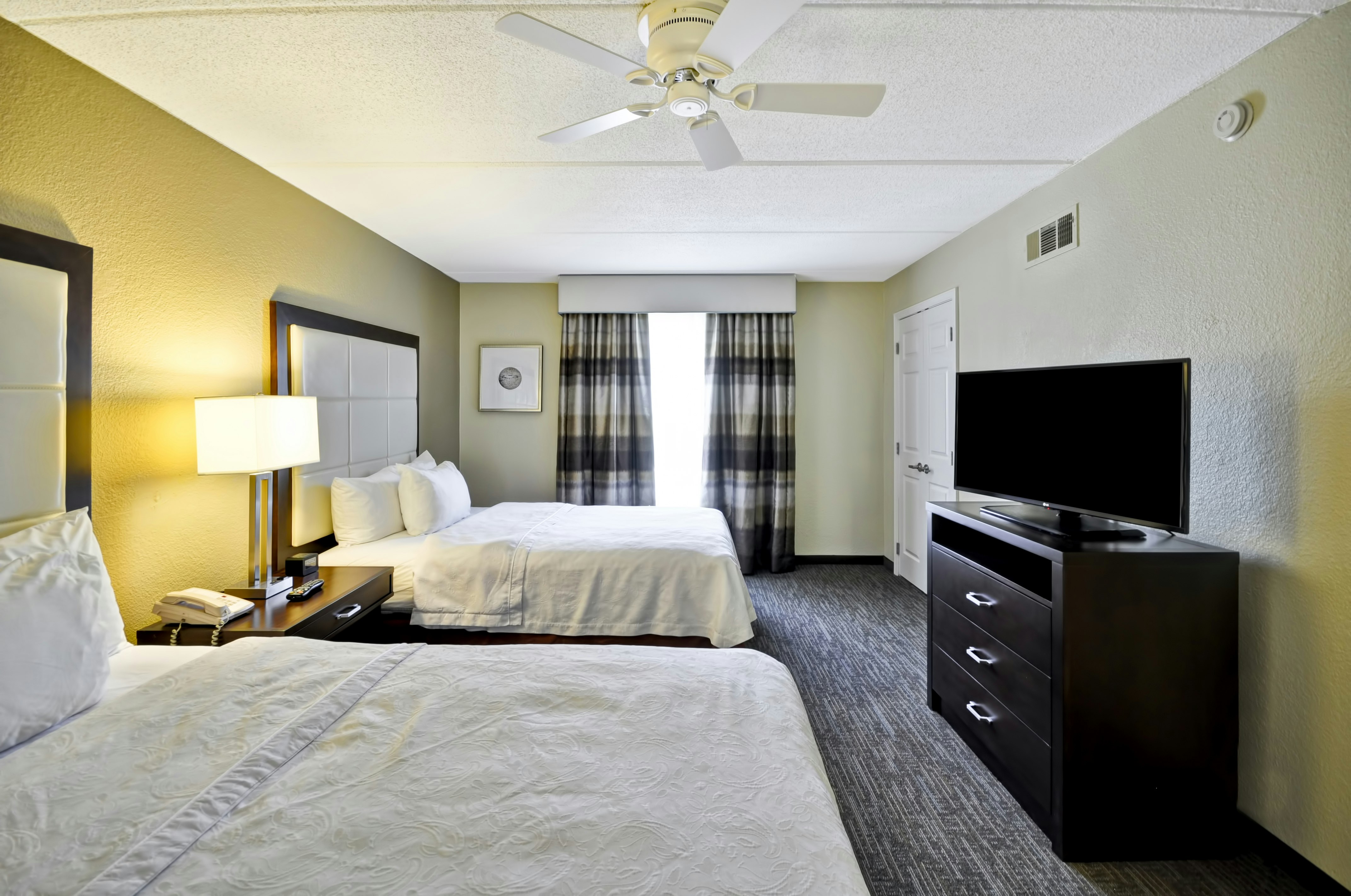 1 BEDROOM, PREMIUM, SUITE, 2 QUEEN BEDS