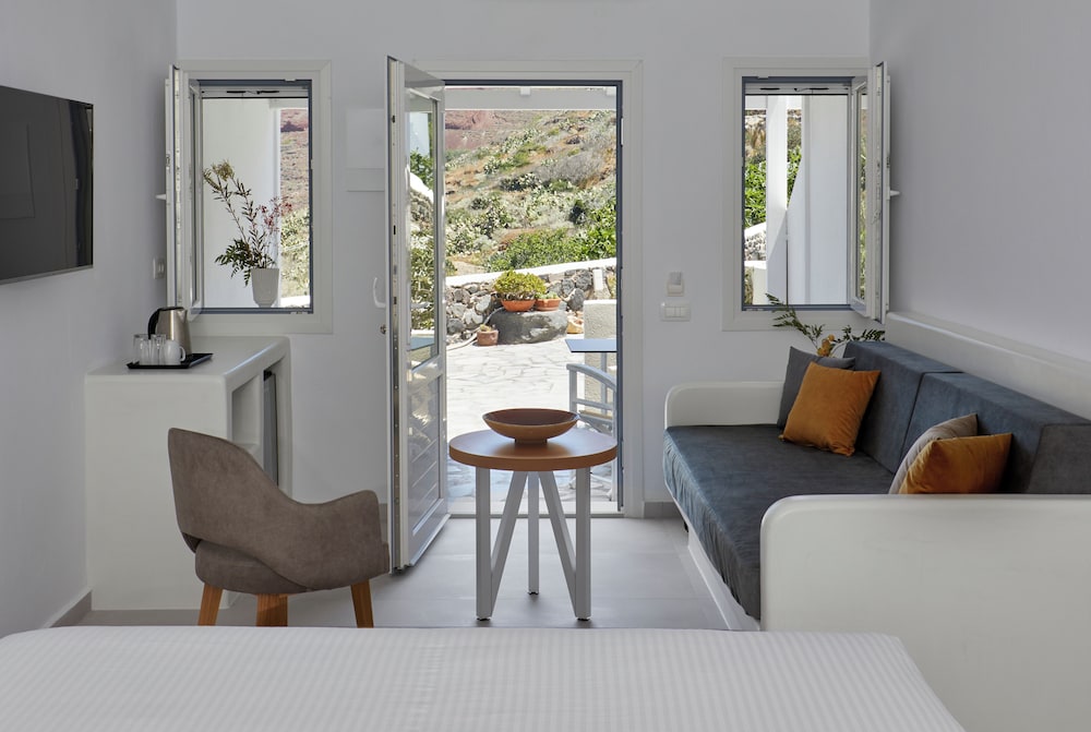 Anchor Suites 40/56