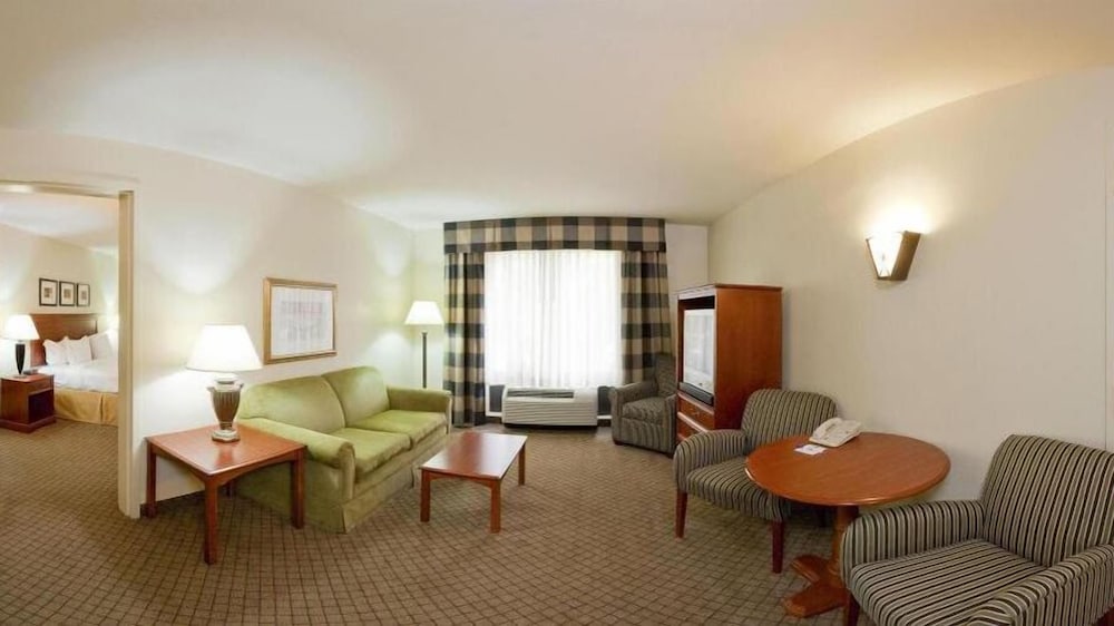 Holiday Inn Express Hotel and Suites Jackson - Flowood 46/71