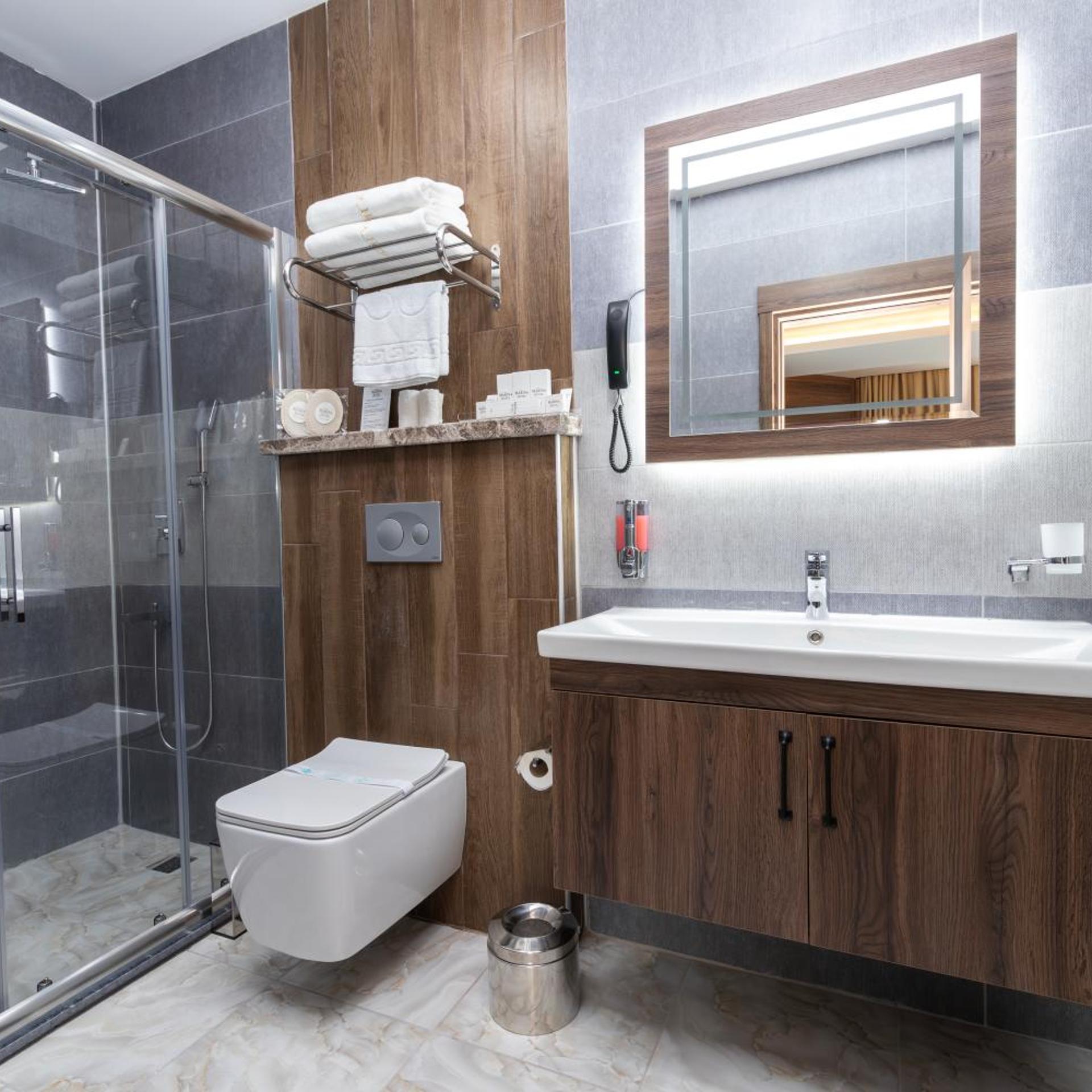 Park Dedeman Mersin Marina 50/50