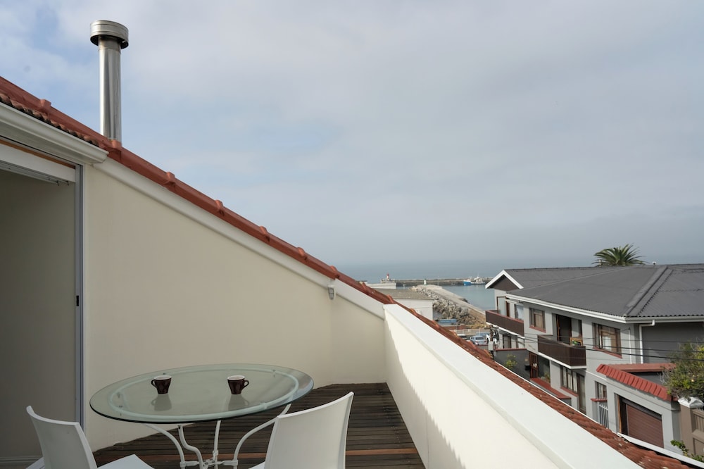 Chartfield Guesthouse 3/50