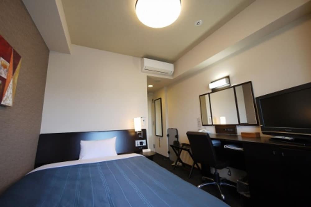Hotel Route-Inn Higashimuroran Ekimae 9/60