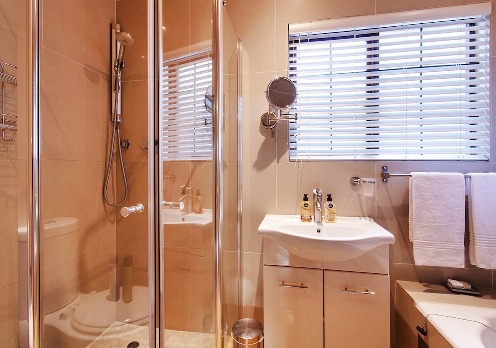 Bed And Breakfast In Waterkloof 48/50