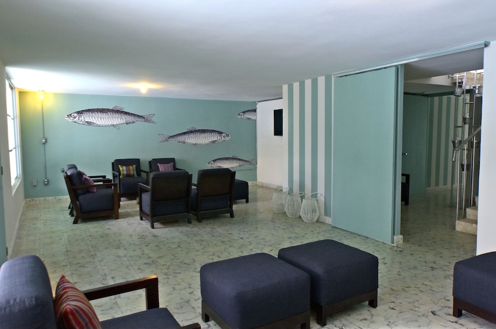 Mas Basico Hotel 34/54