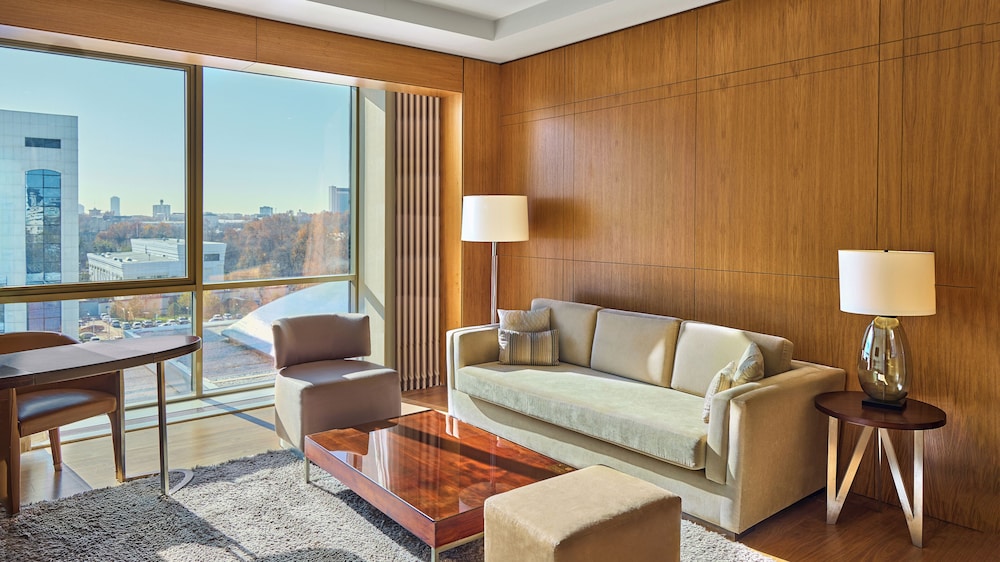 Hyatt Regency Tashkent 49/72