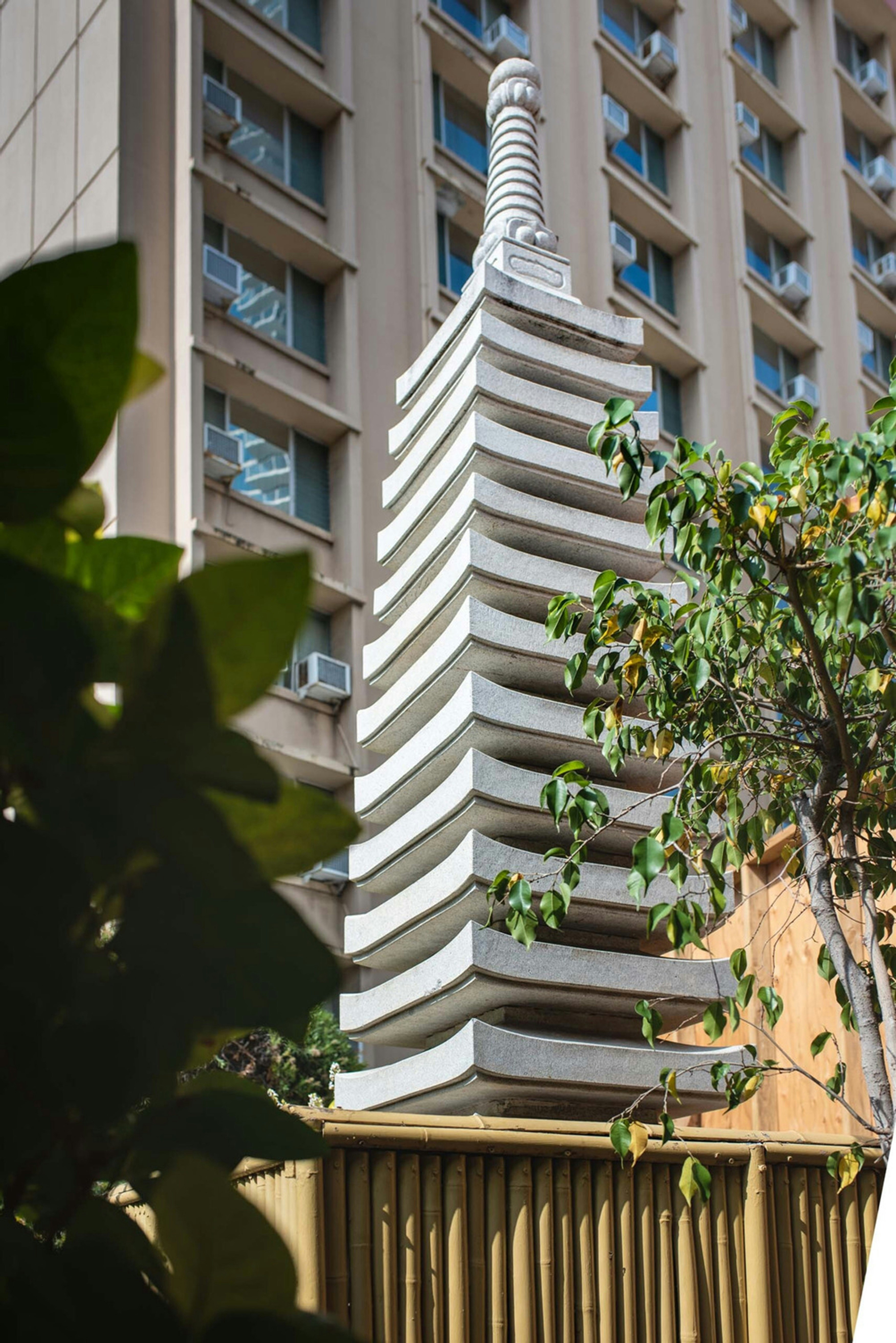 Pagoda Hotel 62/65