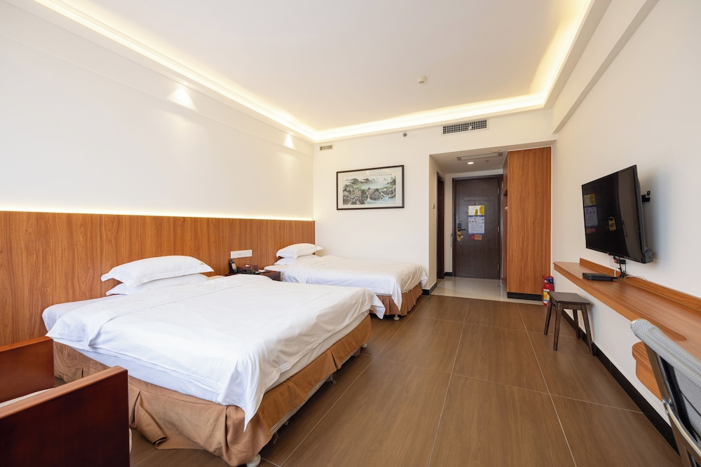 Pazhou Hotel 35/71