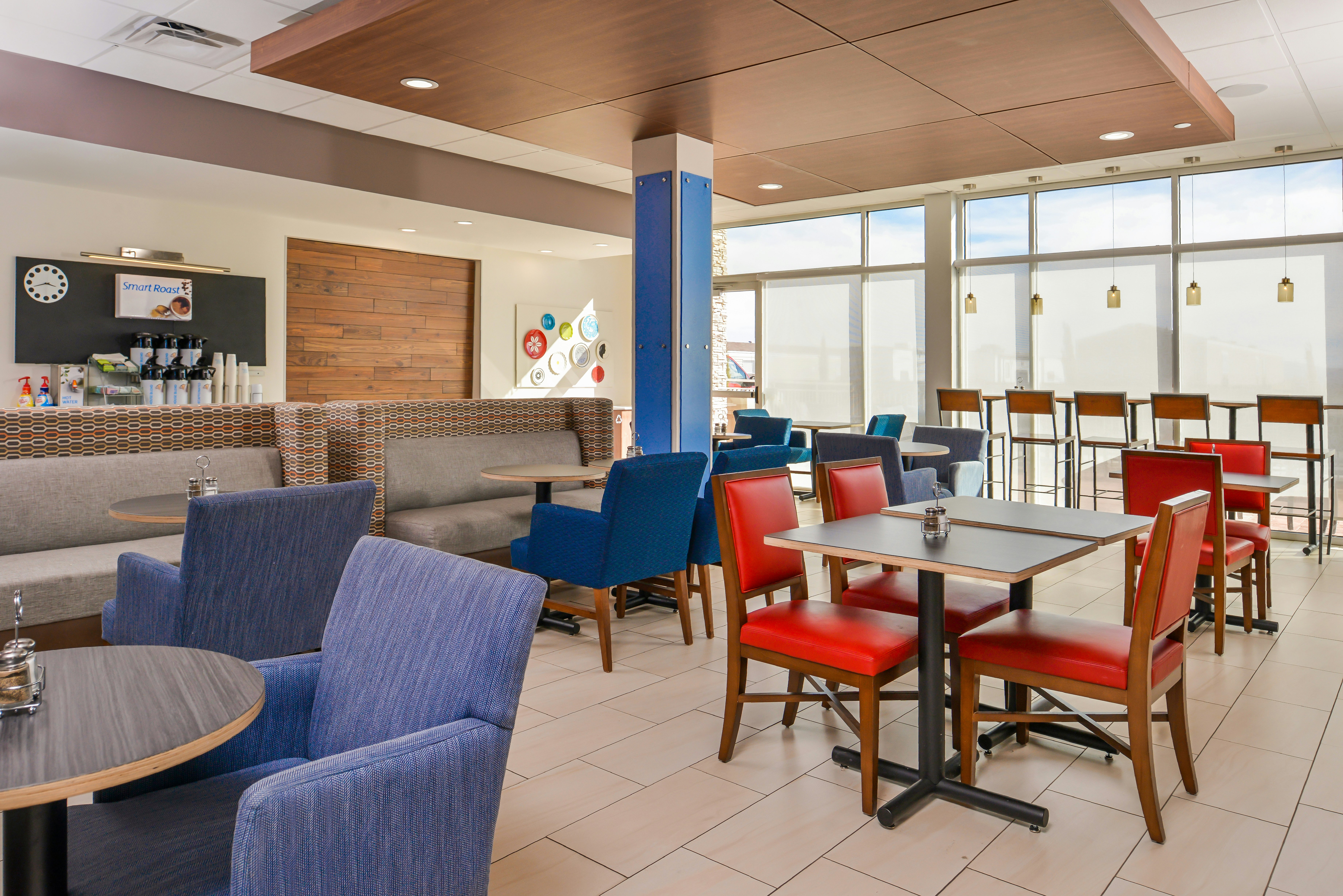 HOLIDAY INN EXPRESS & SUITES VAN HORN 45/65