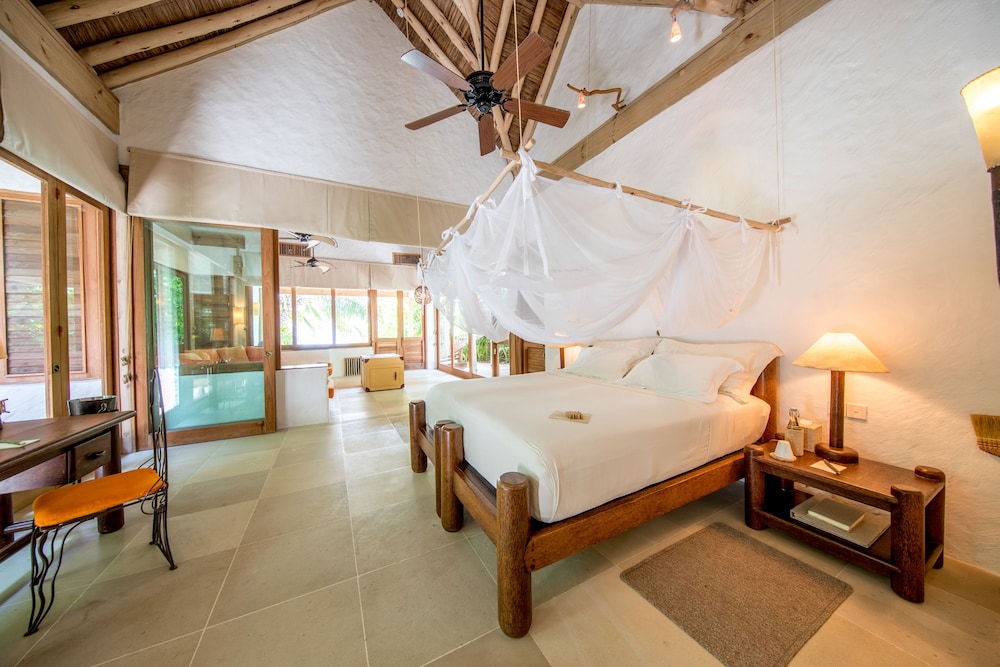 Family, Suite, Villa, King Bed, with Pool