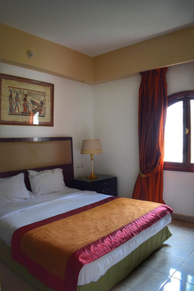 Desert View Hotel 17/48