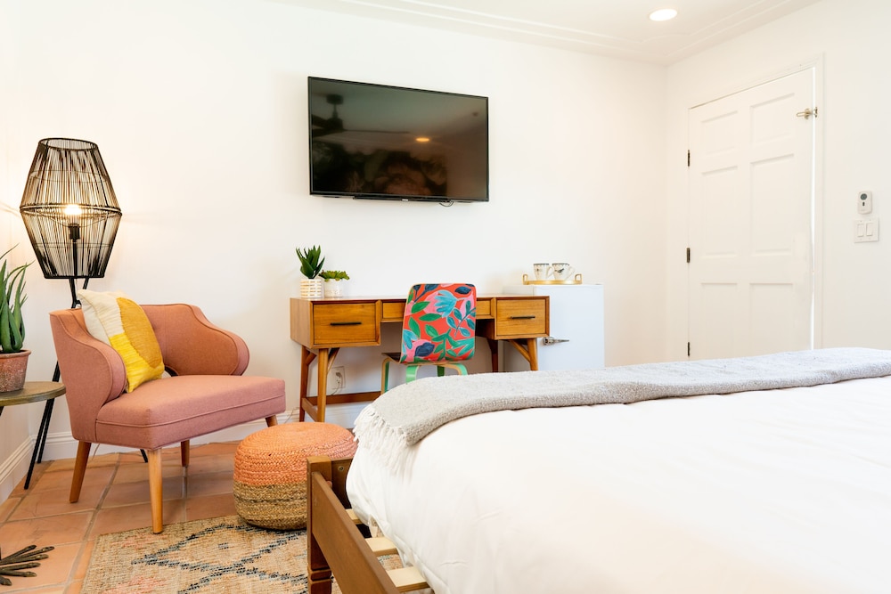 غرفة بريميوم، Fleur Noire Hotel 2/2