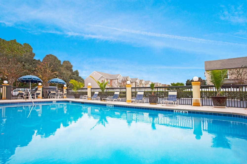Holiday Inn Express Hotel And Suites Jacksonville South 3/59