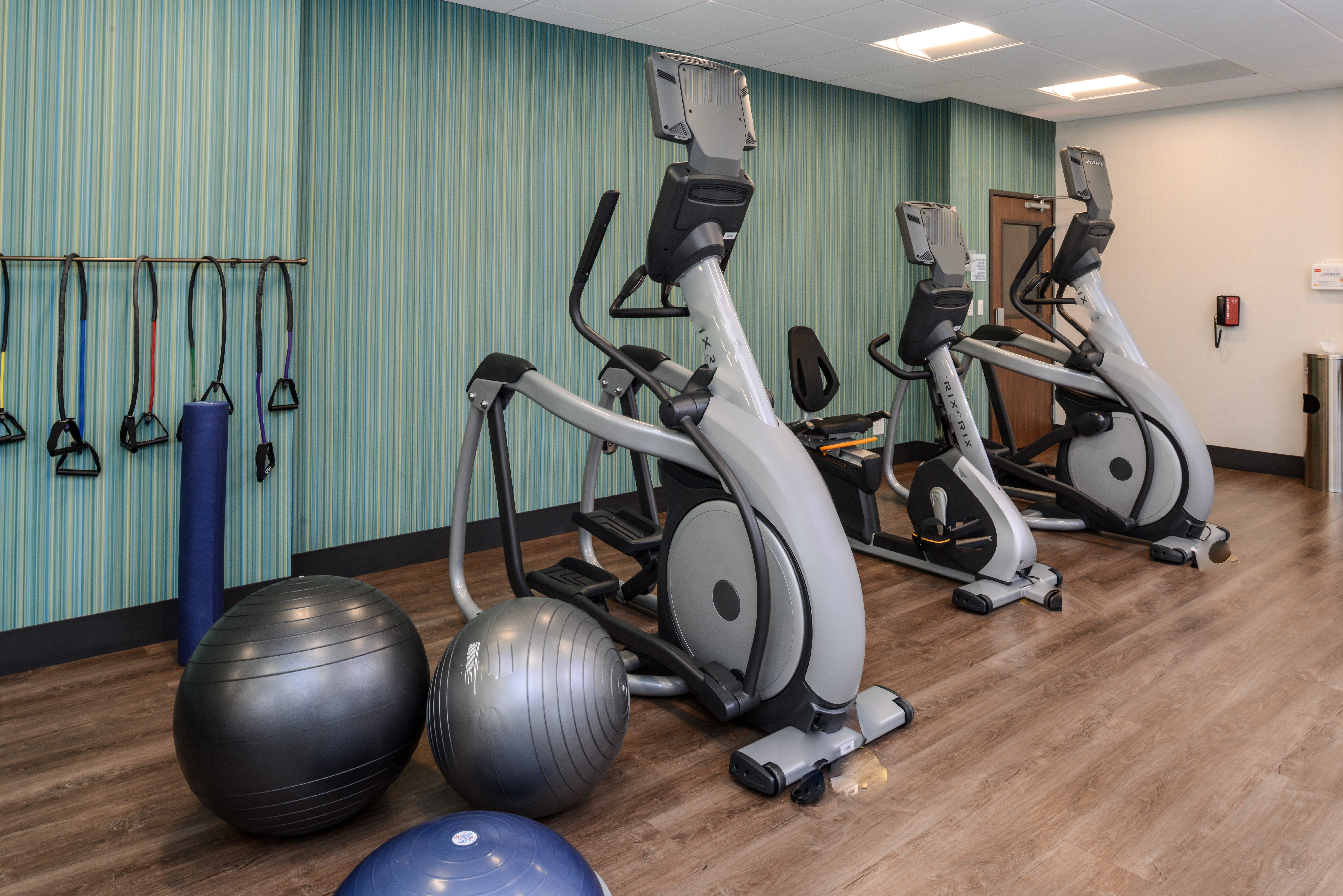Holiday Inn Express & Suites Ruskin - Sun City 35/59
