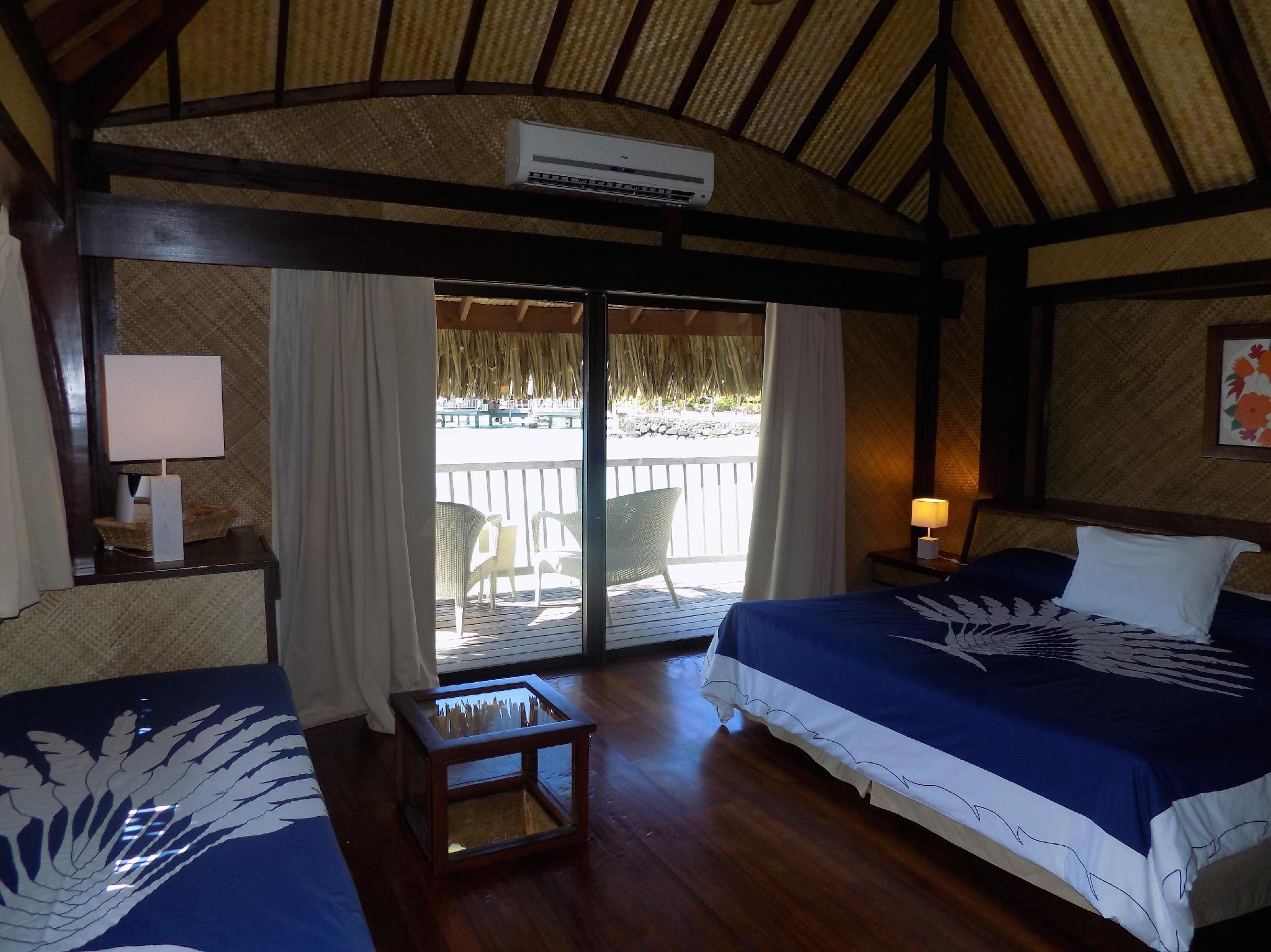 Overwater, Bungalow