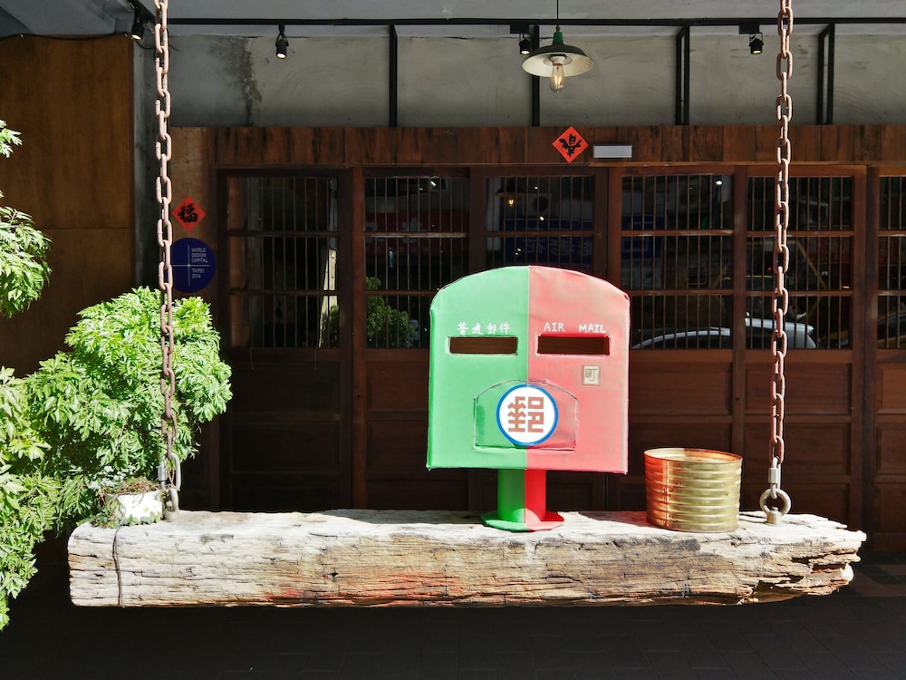Cho Hotel 2/49
