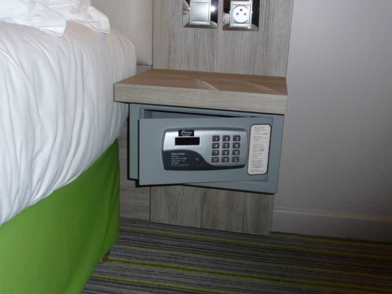 Hotel Clemence 4/36