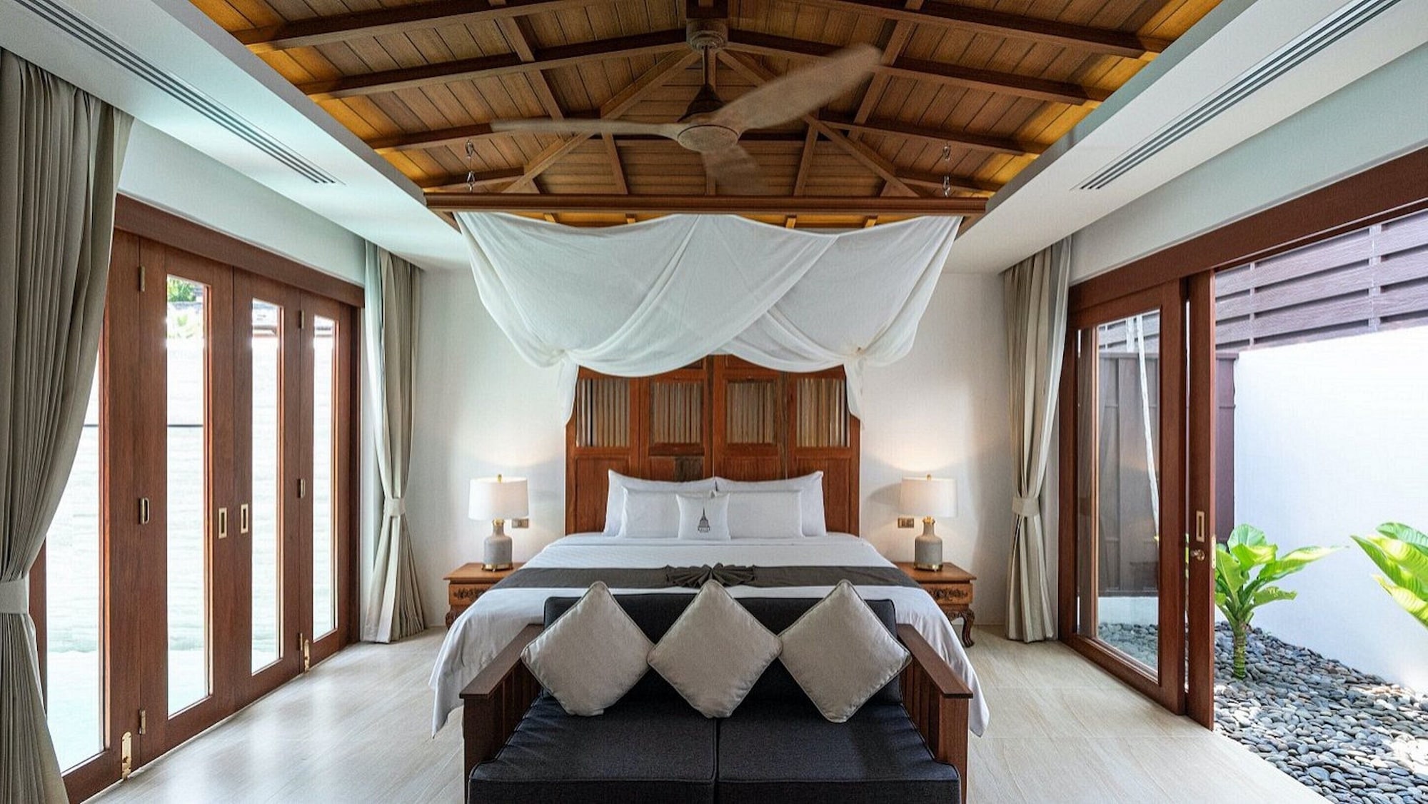 1 BEDROOM, POOL, SUPERIOR, VILLA