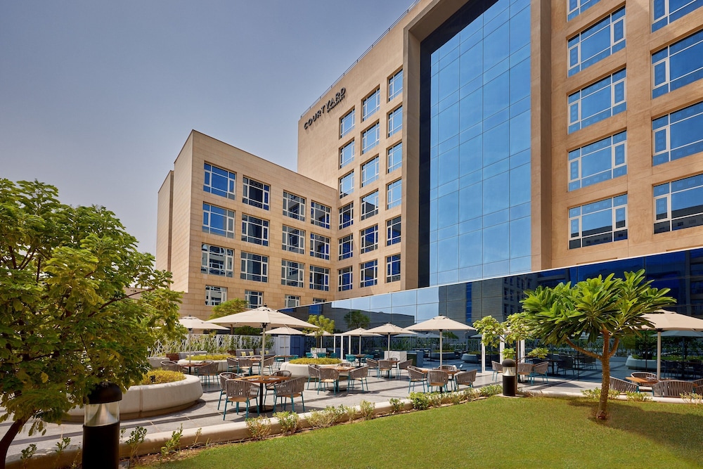كورتيارد الجبيل(Courtyard Jubail) 1/41