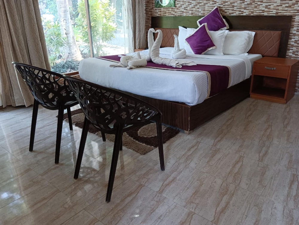 Gold India Beach Resort 13/23