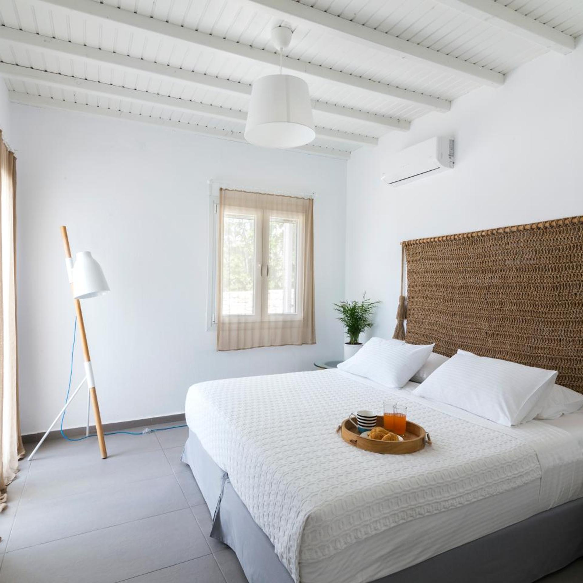 Amperian Mykonos 9/50