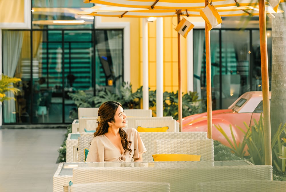 Wave Hotel 21/50