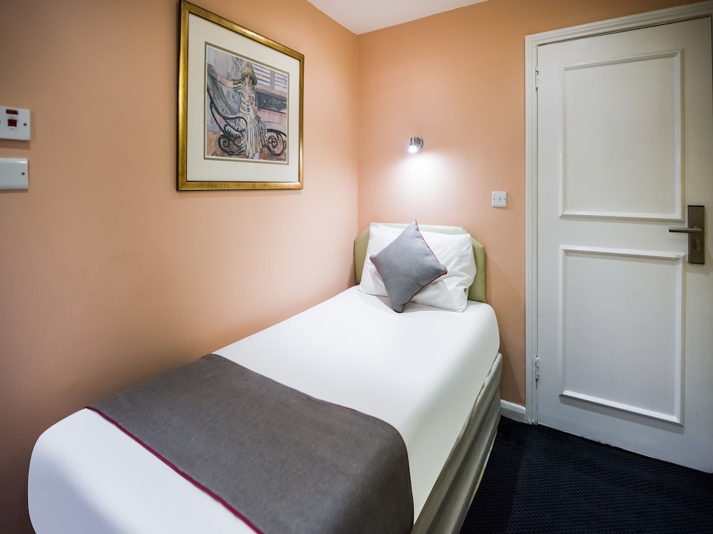 Grantly Hotel London Shepherd s Bush 26/50