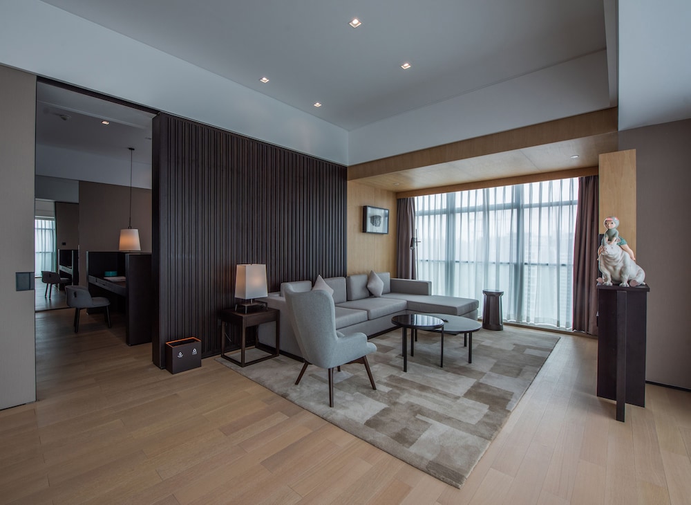 Le Meridien Zhongshan 25/38