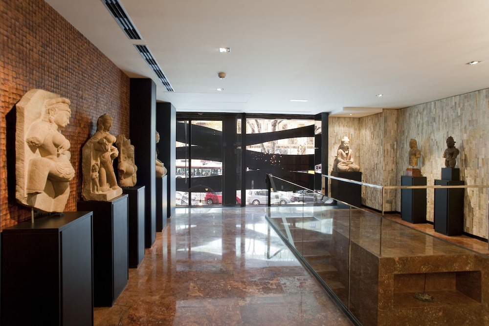 Suites Avenue 26/46