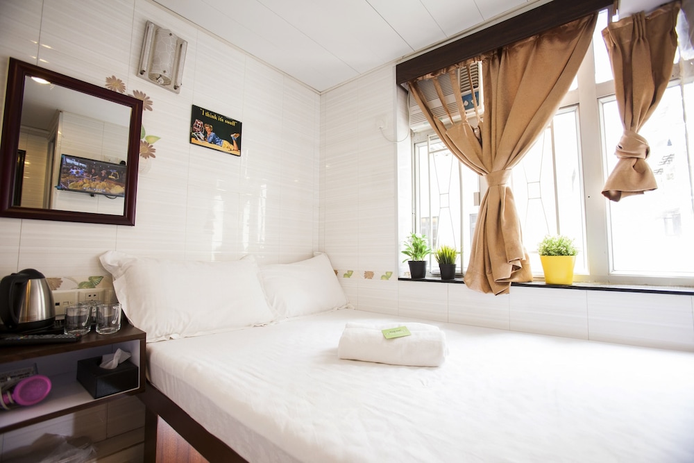 Joyous Guest House 33/62