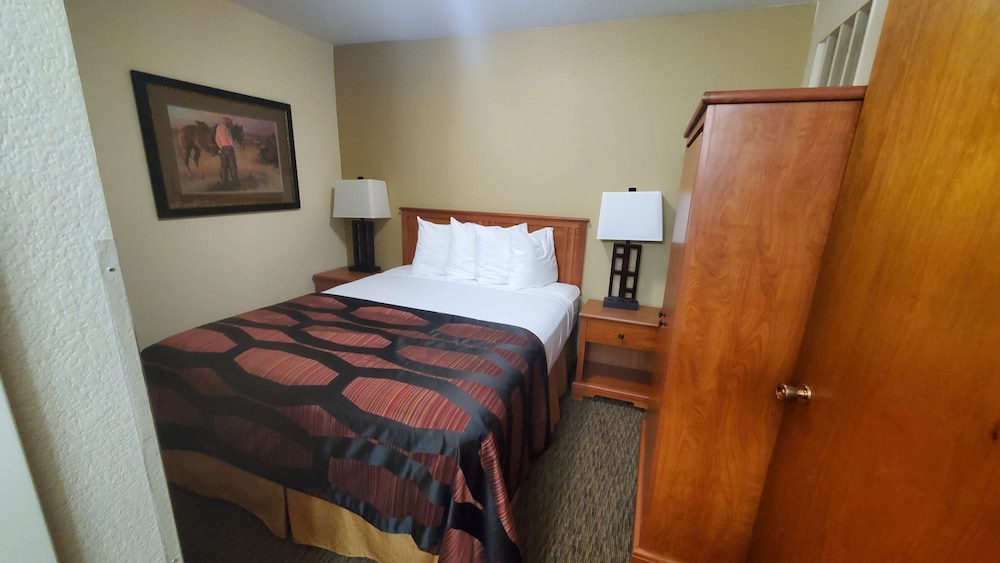 Best Western Plains Motel 8/49