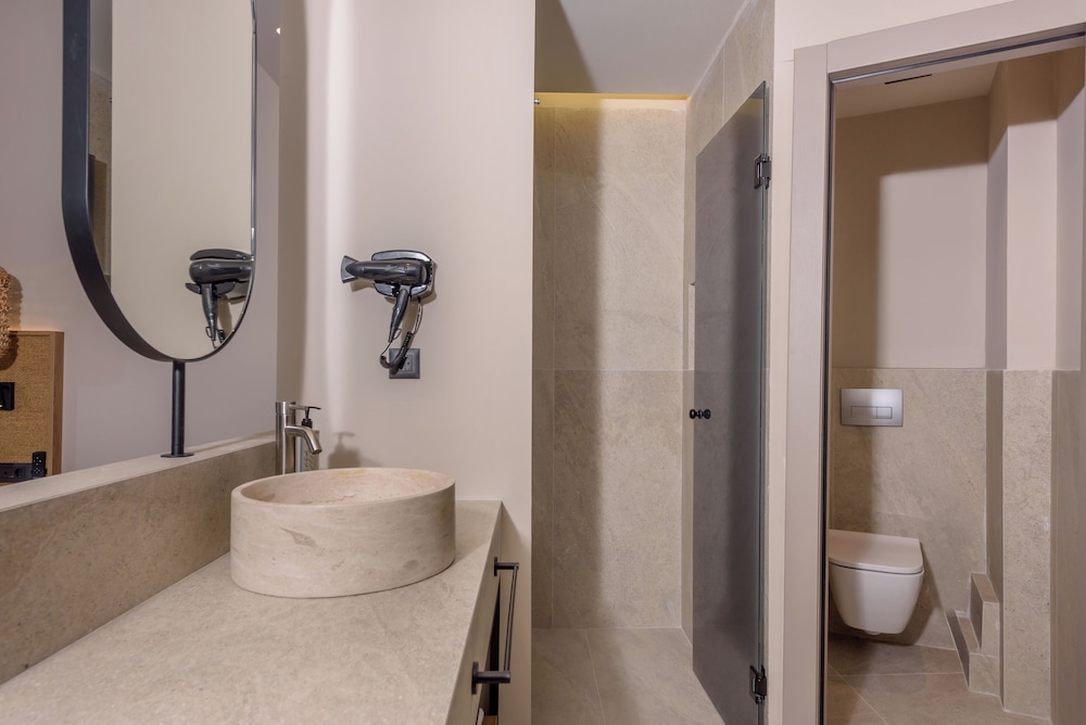 Zeus Hotels Neptuno Beach 69/69