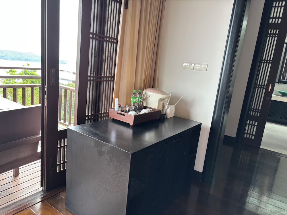 Bhundhari Koh Samui 10/62
