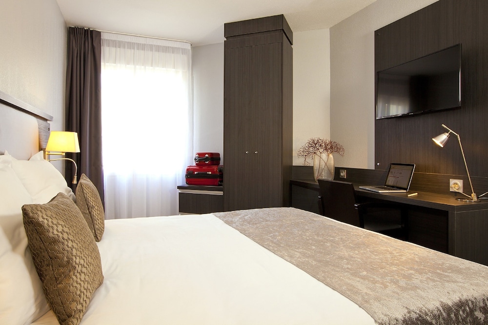Sejours Et Affaires Aix Mirabeau 17/28