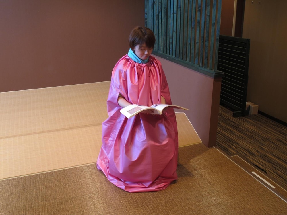 SAKAEYA HOTEL 4/22