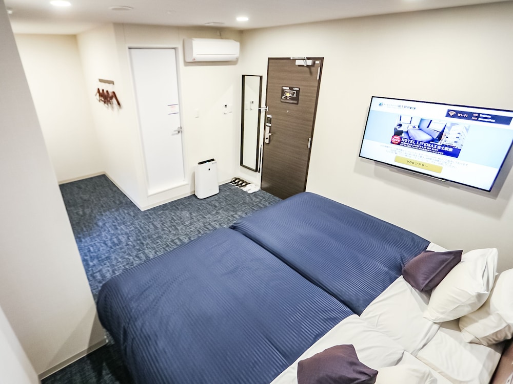 Hotel Livemax Budget Fuji Station 11/22