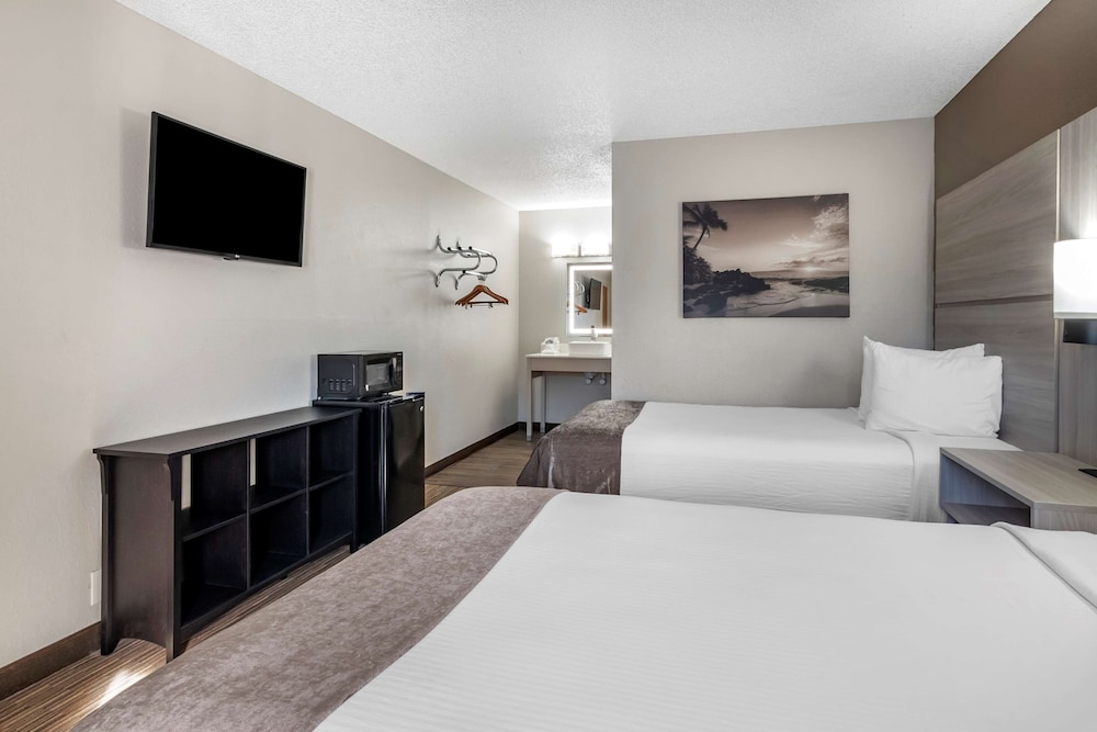 Best Western The Oasis At Joplin 10/34