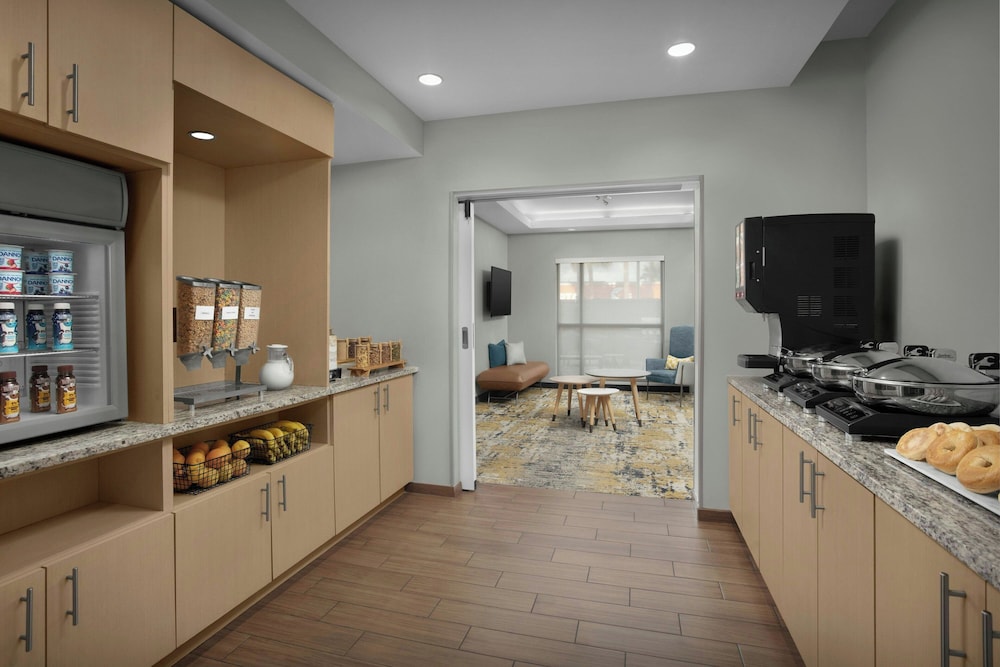 TOWNEPLACE SUITES CORPUS CHRISTI PORTLAND 28/50