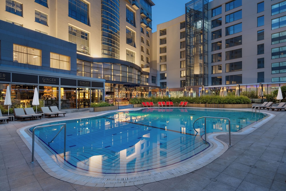 Radisson Blu Hotel Bucharest 73/75