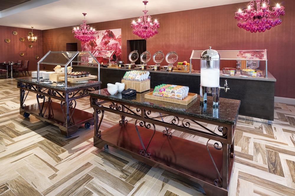 restaurant-cafeteria