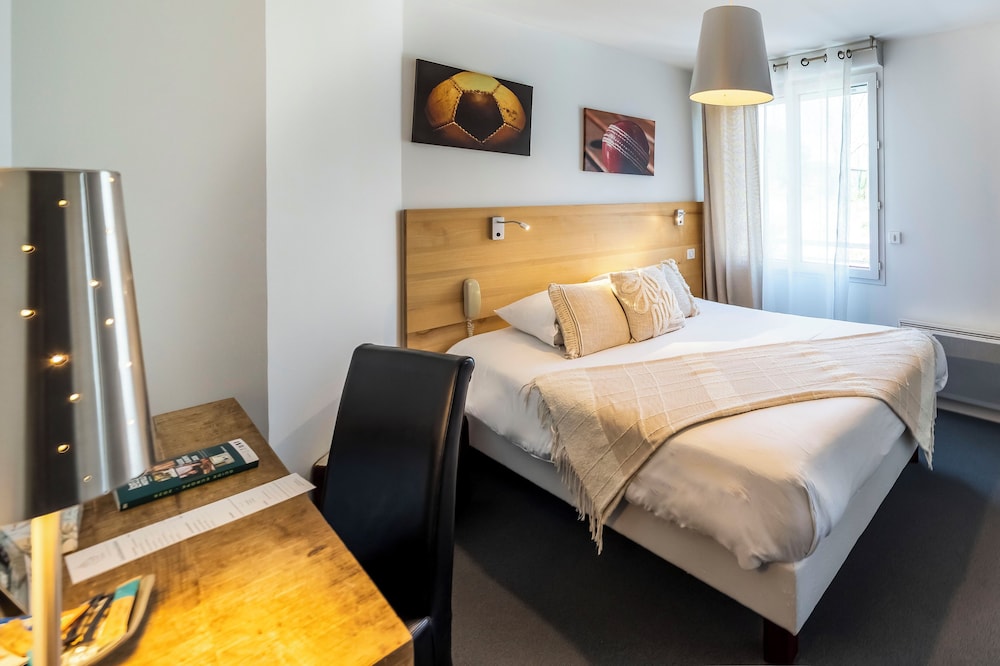 Auberge Du Cheval Blanc 3/19