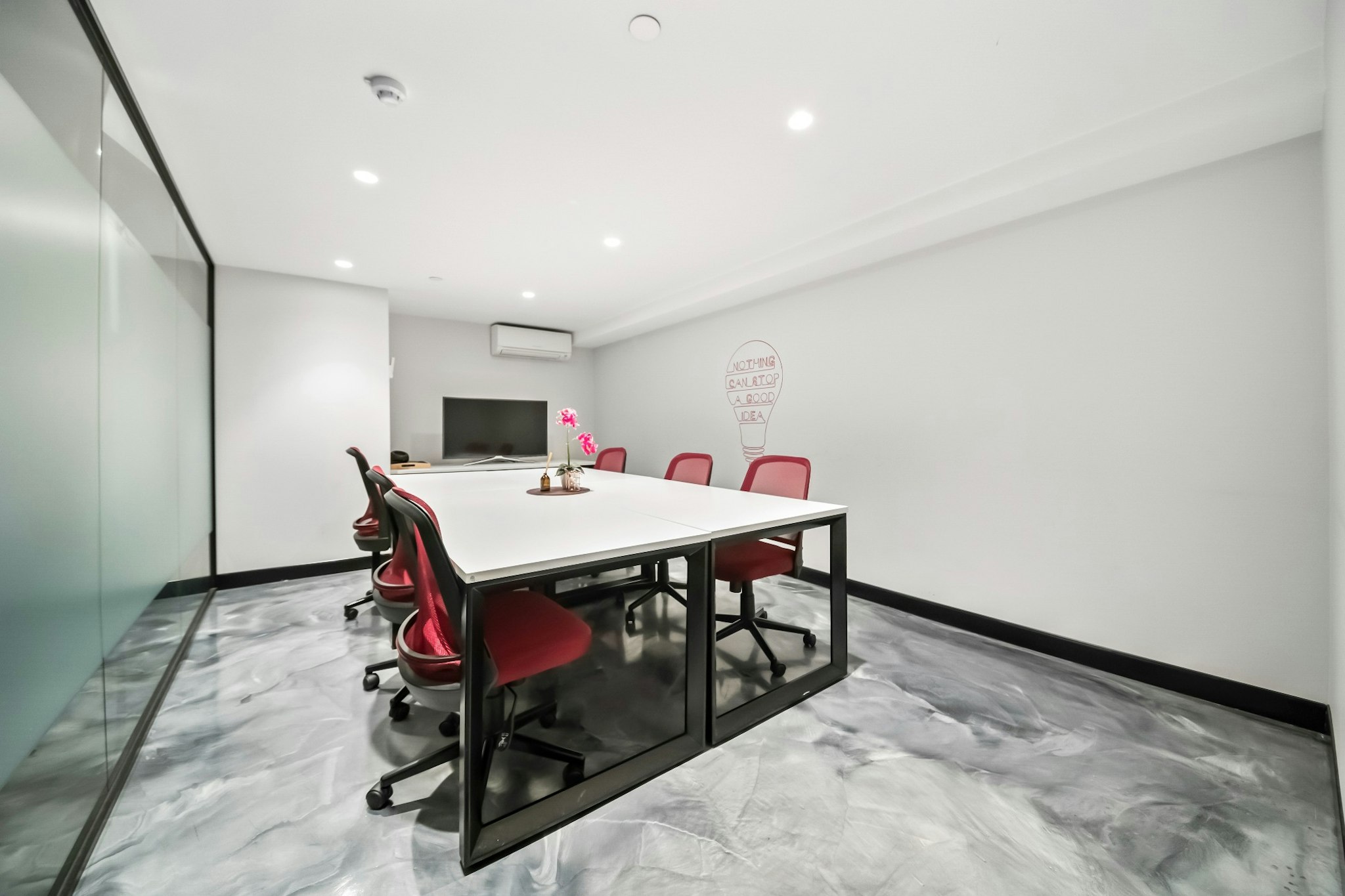 Studio 8 Residences - Adults Only 27/35